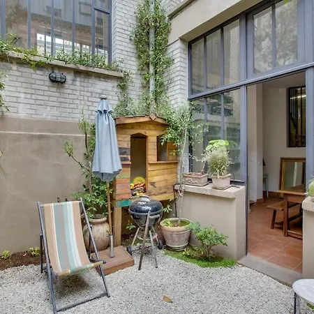 Elegance And Charm At Leandre Appartamento *